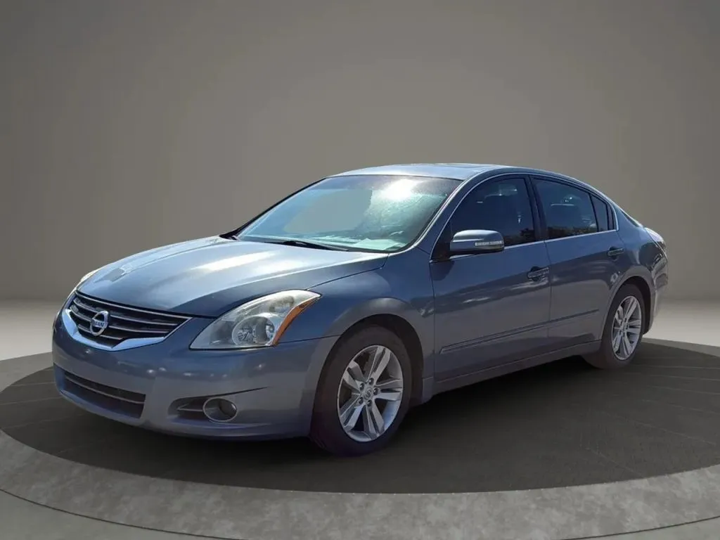 2012 Nissan Altima 3.5 SR photo 27