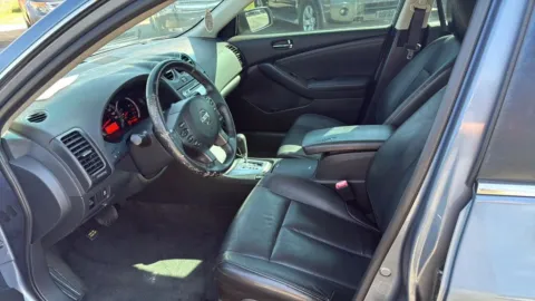 Another view of 2012 Nissan Altima 3.5 SR Sedan 4D for sale in Broken Arrow, OK at JT Wholesale Auto, Inc.