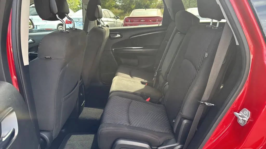 2019 Dodge Journey SE photo 4