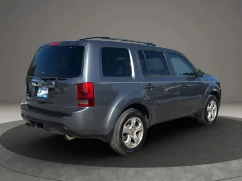 More photos of 2012 Honda Pilot EX-L Sport Utility 4D at JT Wholesale Auto, Inc., OK
