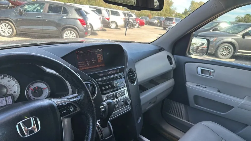 View 32