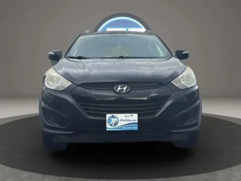 More photos of 2012 Hyundai Tucson GLS Sport Utility 4D at JT Wholesale Auto, Inc., OK