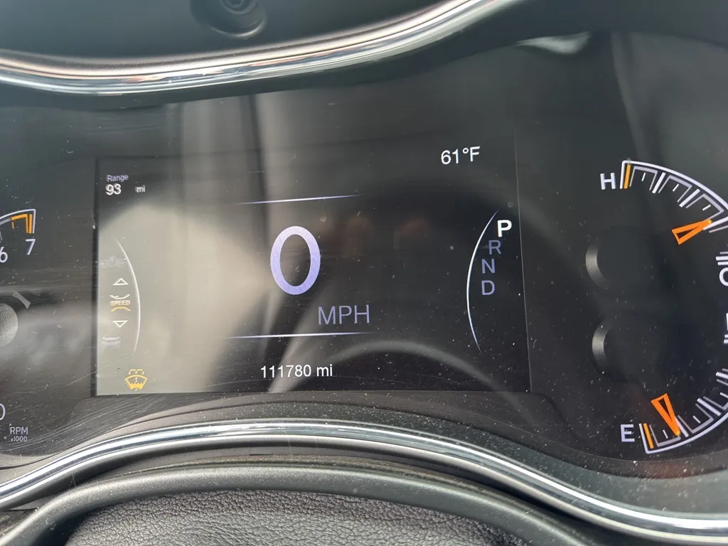 White 2021 Jeep Grand Cherokee Limited for sale in Irving, TX