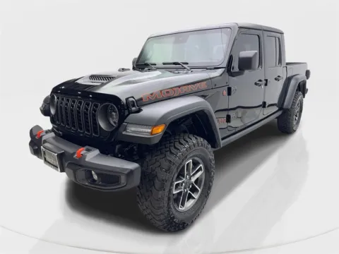 More photos of 2025 Jeep Gladiator Mojave at Autos of Dallas - Irving, TX