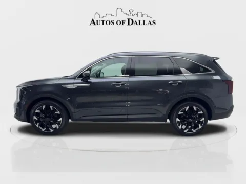 More photos of 2024 Kia Sorento SX NAV,CAM,PANO,CLMT STS,BLIND SPOT,3RD ROW at Autos of Dallas - Irving, TX