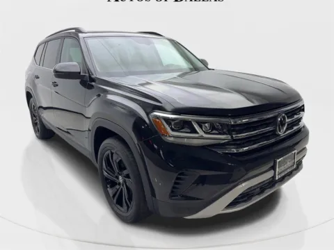 More photos of 2023 Volkswagen Atlas 2.0T SE w/Technology CAM,PANO,BLIND SPOT,3RD ROW at Autos of Dallas - Irving, TX