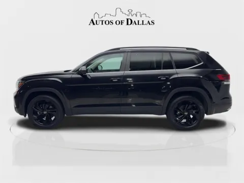 More photos of 2023 Volkswagen Atlas 2.0T SE w/Technology CAM,PANO,BLIND SPOT,3RD ROW at Autos of Dallas - Irving, TX