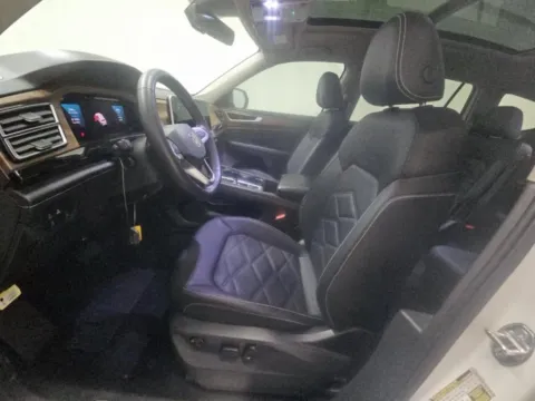 More photos of 2025 Volkswagen Atlas 2.0T SE w/Technology CAM,PANO,BLIND SPOT,3RD ROW at Autos of Dallas - Irving, TX