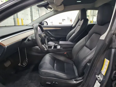More photos of 2023 Tesla Model 3 NAV,CAM,PANO,HTD STS,BLIND SPOT at Autos of Dallas - Irving, TX