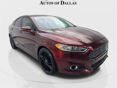 More photos of 2016 Ford Fusion SE at Autos of Dallas - Irving, TX