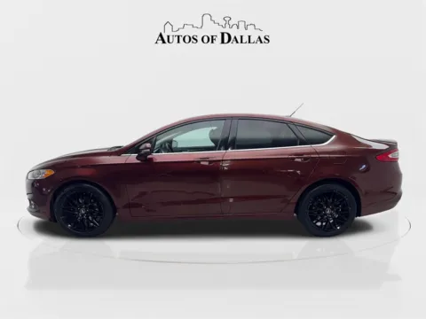 More photos of 2016 Ford Fusion SE at Autos of Dallas - Irving, TX