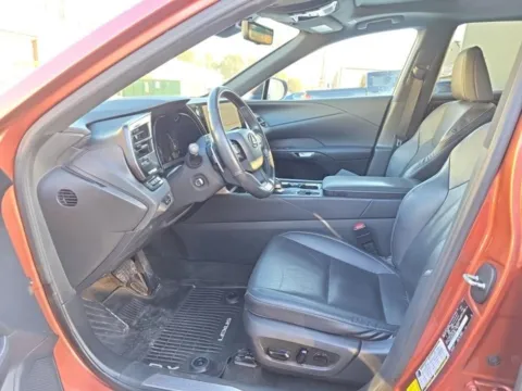 More photos of 2023 Lexus RX 350 Premium NAV,CAM,SUNROOF,CLMT STS,BLIND SPOT at Autos of Dallas - Irving, TX