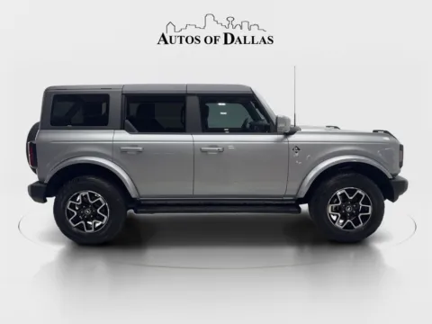 More photos of 2024 Ford Bronco Outer Banks at Autos of Dallas - Irving, TX