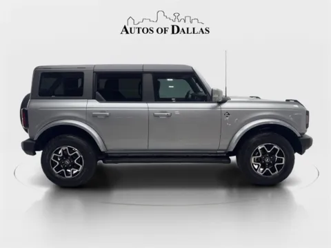 More photos of 2024 Ford Bronco Outer Banks at Autos of Dallas - Irving, TX