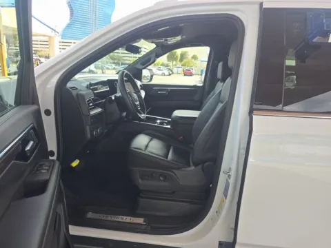 More photos of 2025 Chevrolet Tahoe LT NAV,CAM,HTD STS,BLIND SPOT,3RD ROW at Autos of Dallas - Irving, TX