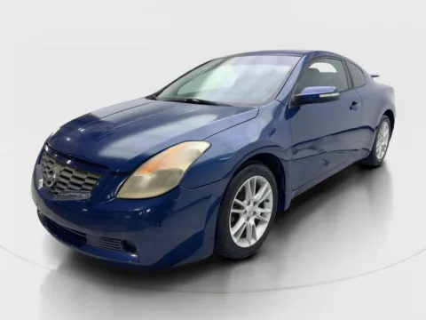 Photos of 2008 Nissan Altima 3.5 SE for sale in Irving, TX at Autos of Dallas - Irving
