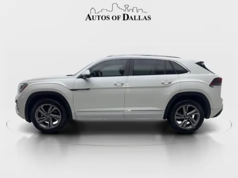 More photos of 2024 Volkswagen Atlas Cross Sport 2.0T SEL R-Line NAV,CAM,PANO,HTD STS,20" WLS at Autos of Dallas - Irving, TX