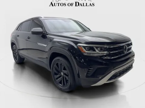 More photos of 2023 Volkswagen Atlas Cross Sport 3.6L V6 SE w/Technology CAM,PANO,HTD STS,BLND SPOT at Autos of Dallas - Irving, TX