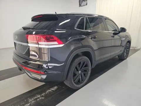 Photos of 2023 Volkswagen Atlas Cross Sport 3.6L V6 SE w/Technology CAM,PANO,HTD STS,BLND SPOT for sale in Irving, TX at Autos of Dallas - Irving