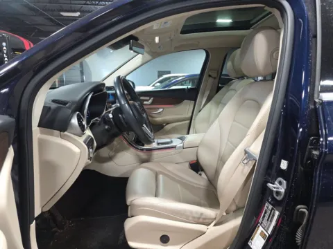 More photos of 2022 Mercedes-Benz GLC 300 NAV,CAM,PANO,HTD STS,BLIND SPOT at Autos of Dallas - Irving, TX