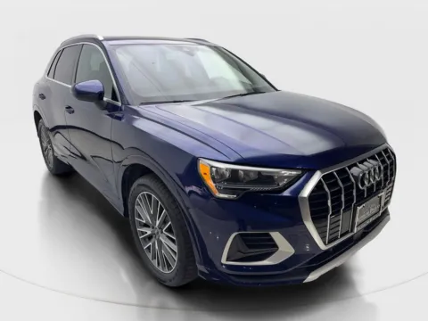 More photos of 2022 Audi Q3 Premium CAM,PANO,HTD STS,BLIND SPOT,18" WLS at Autos of Dallas - Irving, TX