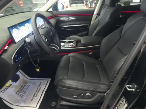 More photos of 2026 Genesis GV70 2.5T NAV,CAM,HTD STS,BLIND SPOT,19" WLS at Autos of Dallas - Irving, TX