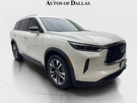 More photos of 2023 INFINITI QX60 LUXE NAV,CAM,SUNROOF,CLMT STS,BLIND SPOT,3RD ROW at Autos of Dallas - Irving, TX