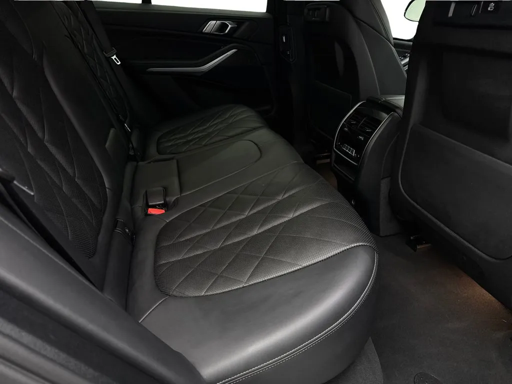 2023 BMW X5 40i - Photo 40