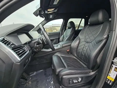 More photos of 2023 BMW X5 xDrive40i X LINE,NAV,CAM,PANO,HTD STS,HEADS UP at Autos of Dallas - Irving, TX