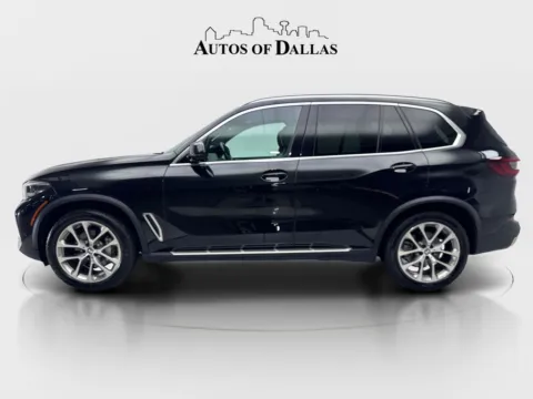 More photos of 2023 BMW X5 xDrive40i X LINE,NAV,CAM,PANO,HTD STS,HEADS UP at Autos of Dallas - Irving, TX
