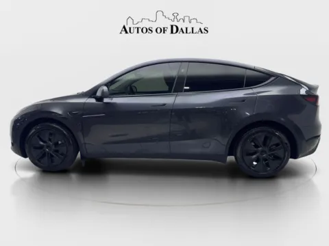 More photos of 2024 Tesla Model Y Long Range at Autos of Dallas - Irving, TX