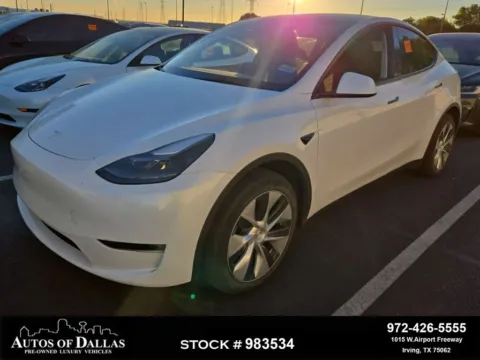 White 2024 Tesla Model Y Long Range NAV,CAM,PANO,HTD STS,BLIND SPOT for sale in Irving, TX