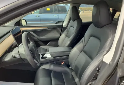 More photos of 2024 Tesla Model Y Long Range at Autos of Dallas - Irving, TX