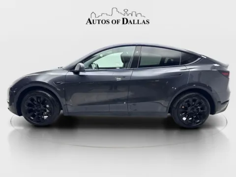 More photos of 2024 Tesla Model Y Long Range at Autos of Dallas - Irving, TX