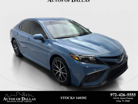 Blue 2023 Toyota Camry SE for sale in Irving, TX