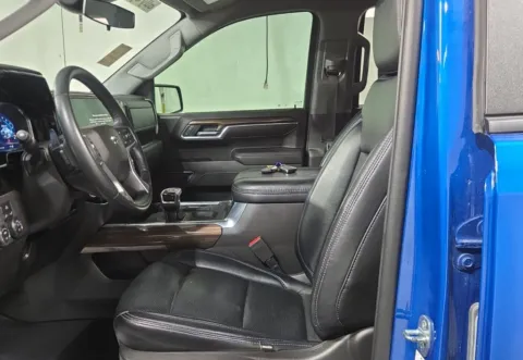 More photos of 2023 Chevrolet Silverado 1500 LT Trail Boss at Autos of Dallas - Irving, TX