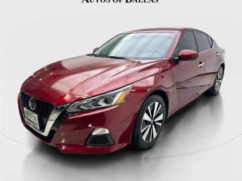 Another view of 2022 Nissan Altima 2.5 SV for sale in Irving, TX at Autos of Dallas - Irving