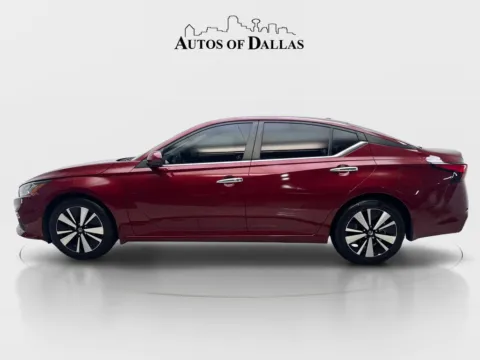 More photos of 2022 Nissan Altima 2.5 SV at Autos of Dallas - Irving, TX