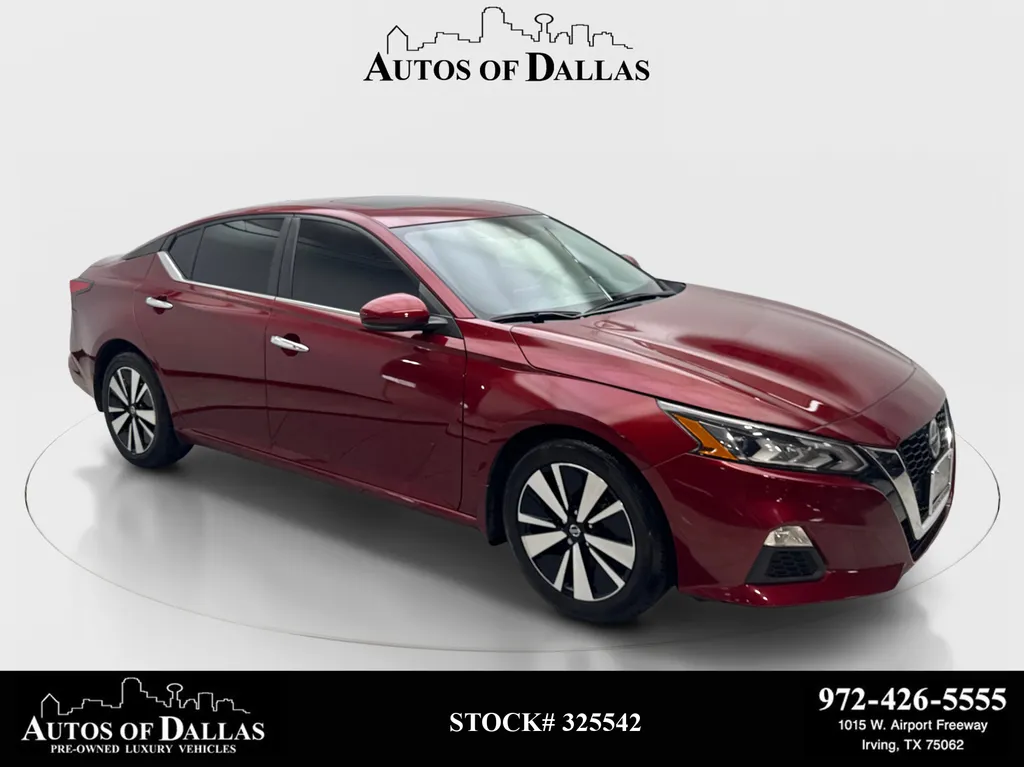 Red 2022 Nissan Altima 2.5 SV for sale in Irving, TX