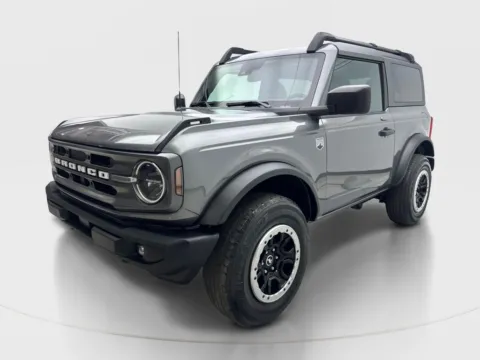 Photos of 2022 Ford Bronco Big Bend NAV,CAM,HTD STS,BLIND SPOT for sale in Irving, TX at Autos of Dallas - Irving