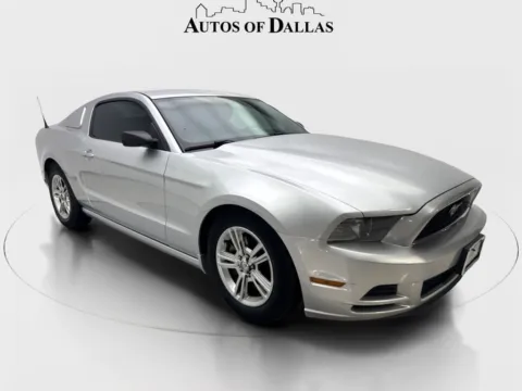 More photos of 2014 Ford Mustang V6 at Autos of Dallas - Irving, TX