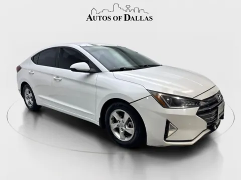 More photos of 2019 Hyundai Elantra SE at Autos of Dallas - Irving, TX
