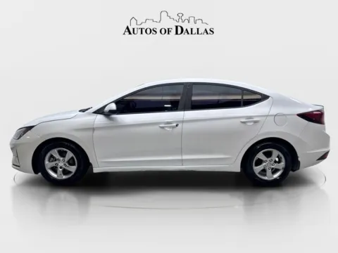 More photos of 2019 Hyundai Elantra SE at Autos of Dallas - Irving, TX