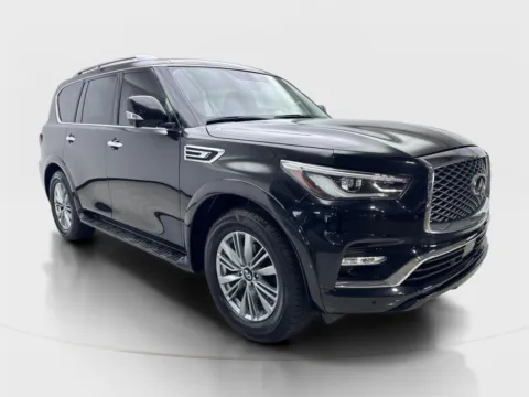 More photos of 2023 INFINITI QX80 LUXE at Autos of Dallas - Irving, TX
