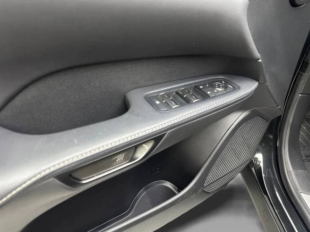 2024 Lexus RX 350 - Photo 32