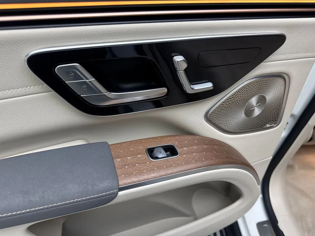 2023 Mercedes-Benz EQS SUV Base - Photo 35