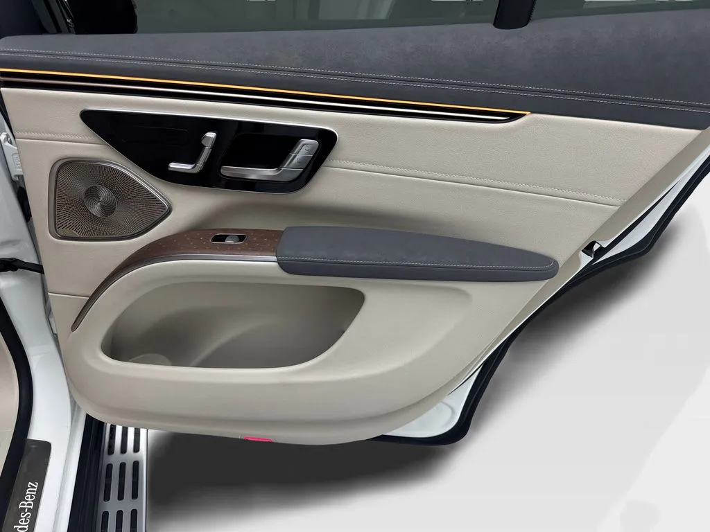2023 Mercedes-Benz EQS SUV Base - Photo 40