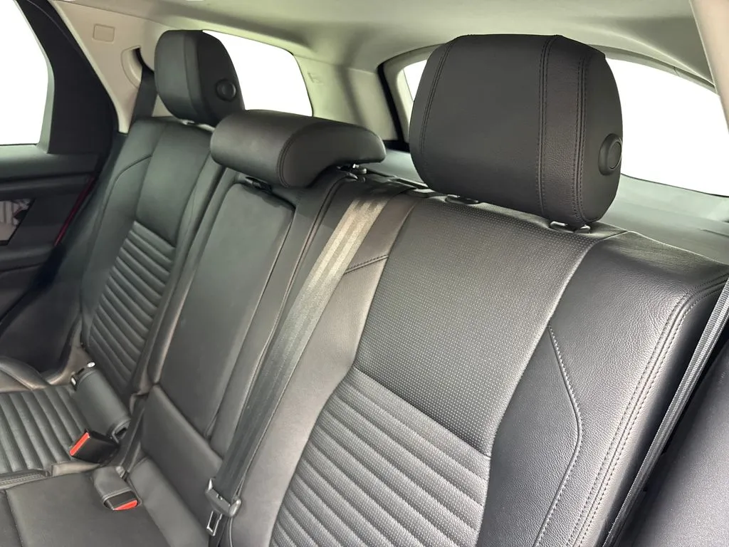 2022 Land Rover Discovery Sport SE - Photo 33