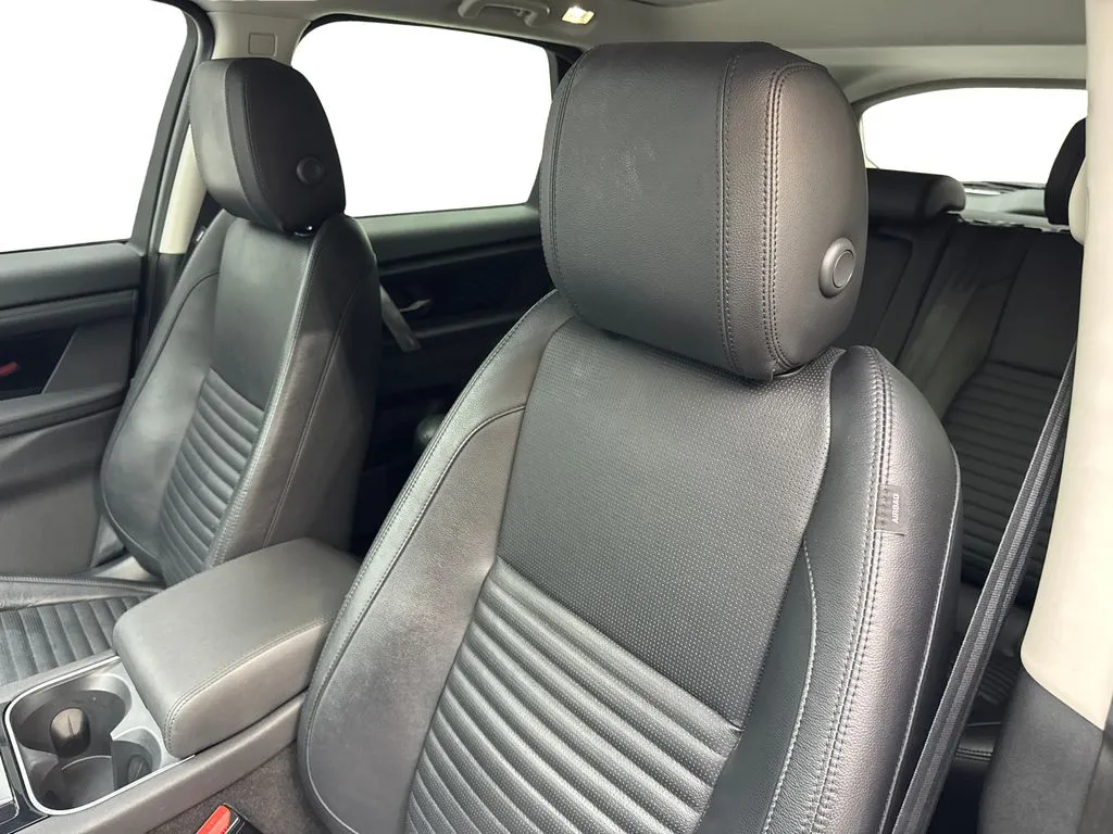 2022 Land Rover Discovery Sport SE - Photo 26