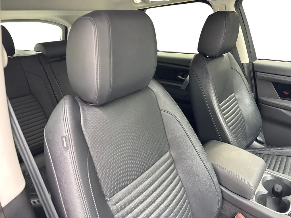 2022 Land Rover Discovery Sport SE - Photo 44